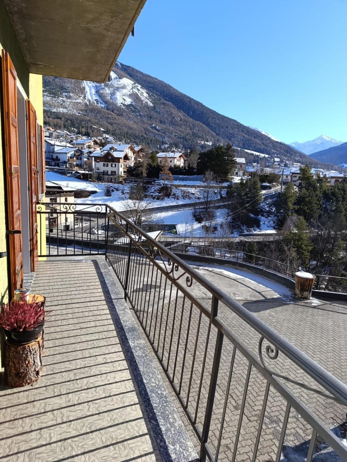 Casa Bellavista Lejlighed Premadio Eksteriør billede
